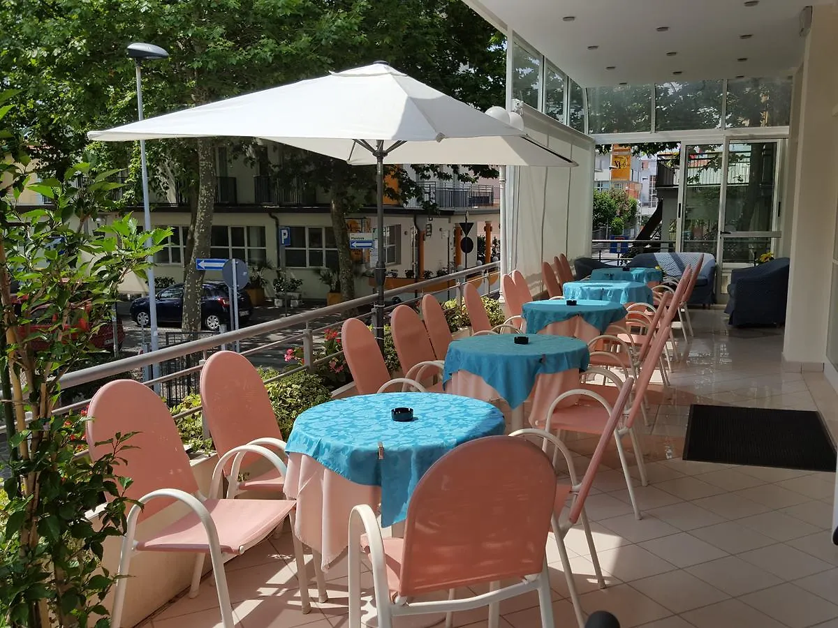Hotel Saponi Римини